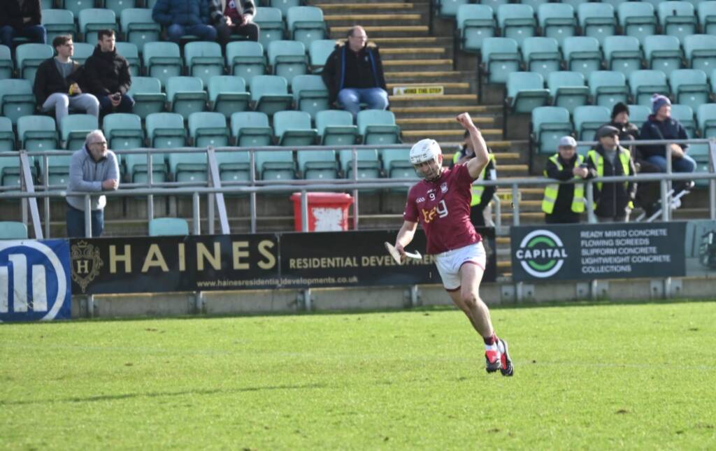 Hurlers continue their winning ways in Ruislip!